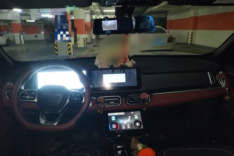 Used JETOUR X70 PLUS 2025 1.5T Luxury Edition 5 Seats
