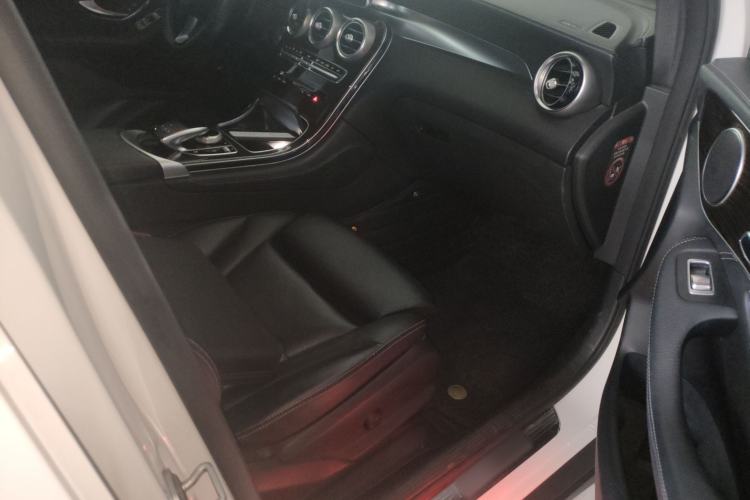 Used Mercedes-Benz GLC 2016 GLC 260 4MATIC Dynamic Edition
