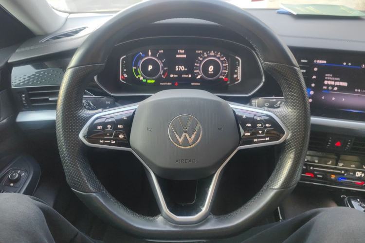 Used Volkswagen Passat New Energy 2022 430 PHEV Hybrid Elite Edition Steering Wheel