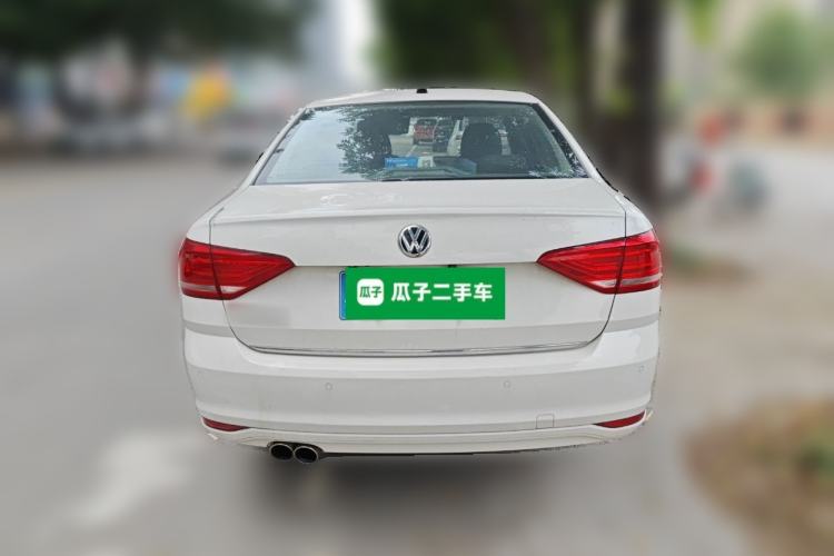 Used Volkswagen Lavida 2017 1.6L Manual Comfort Edition Rear