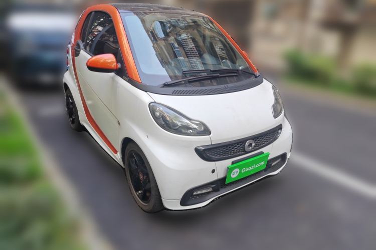 Used smart fortwo 2015 1.0 MHD Spark Special Edition
