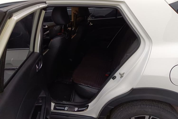 Used Kia kx1 Stonic 2021 1.4L CVT Fun Edition
