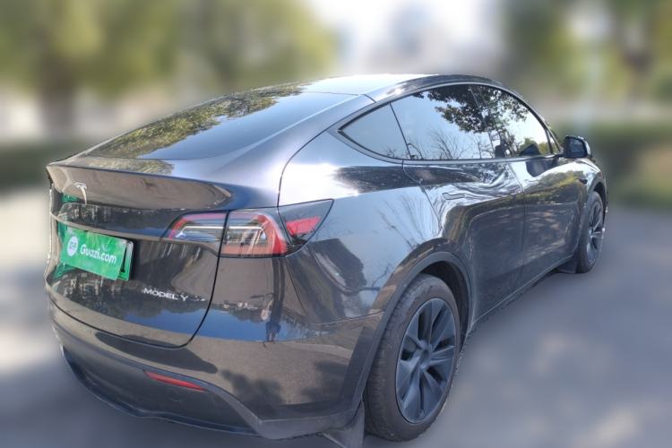 Used Tesla Model Y 2024 Rear-Wheel-Drive Version Rear Right 45 Deg