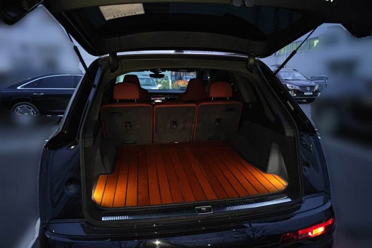 Used Audi SQ7 2024 4.0 TFSI Night Knight Edition Trunk