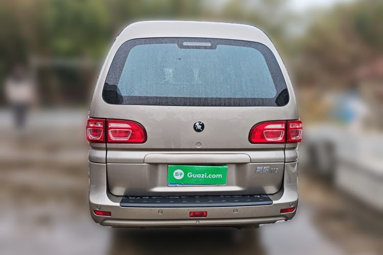 Used FORTHING Lingzhi 2023 M5L 1.6L Base Model 5 Seats Rear