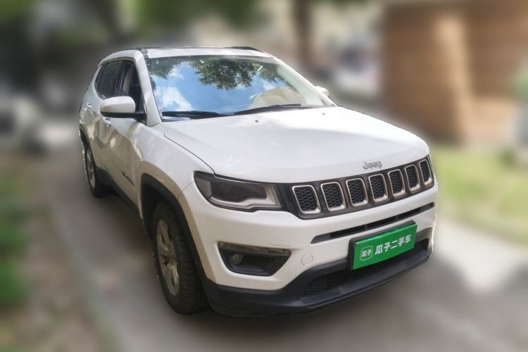 Used Jeep Compass 2019 220T Automatic Family Edition
