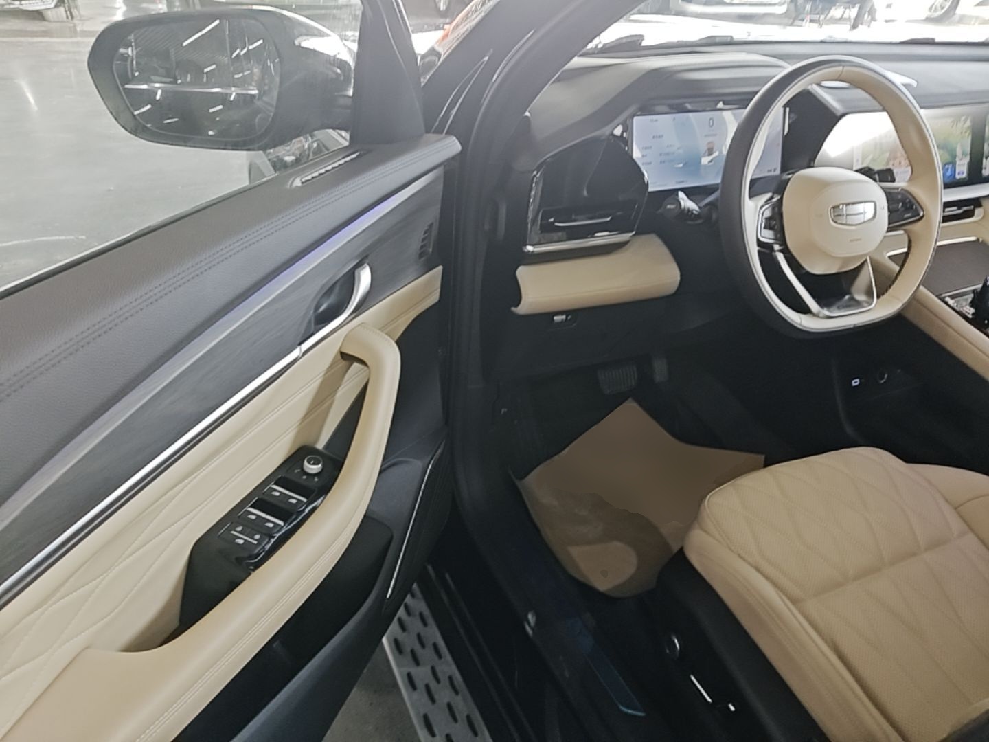 Geely Auto Monjaro L 2025 Dongfang Yao 2.0TD Automatic All-Wheel-Drive Wangyue Edition — снимка 18