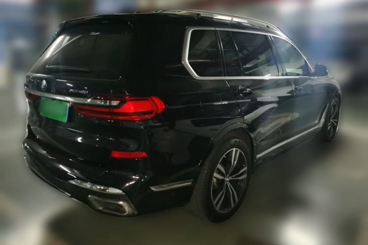 Used BMW X7 2022 xDrive40i Luxury M Sport Package
