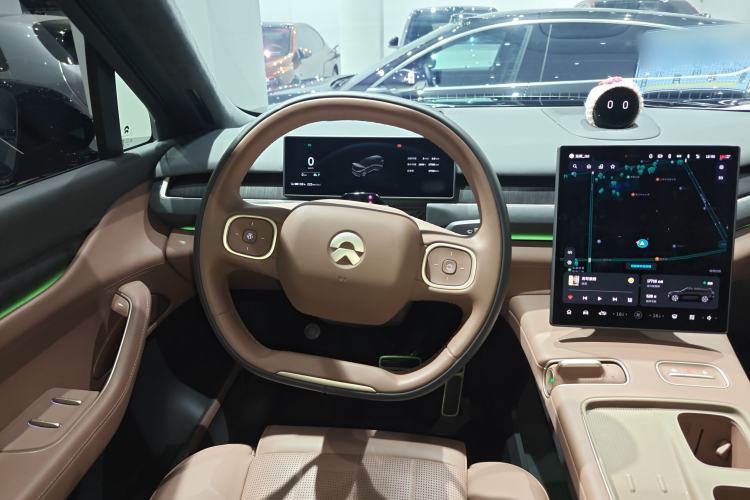 Used Nio ES8 2024 75 kWh
