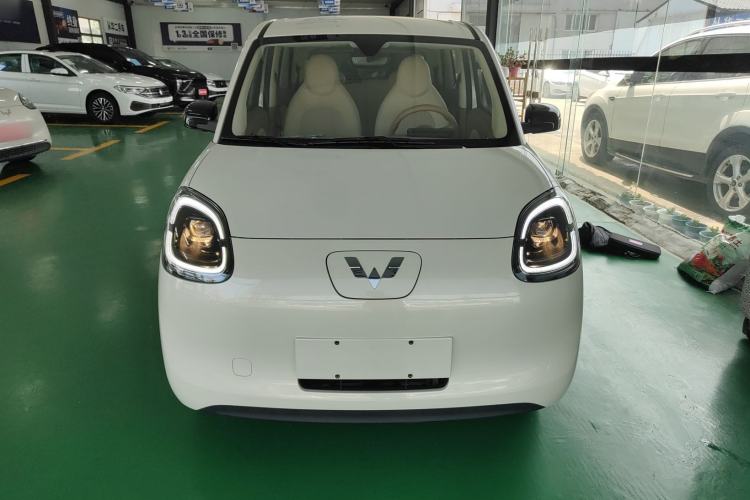 Used Wuling Hongguang MINIEV 2025 Four-Door Version Advanced Edition Front