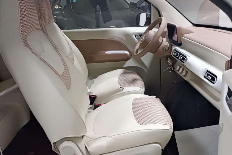 Used Wuling Hongguang MINIEV 2024 3rd Generation 215km Youth Edition