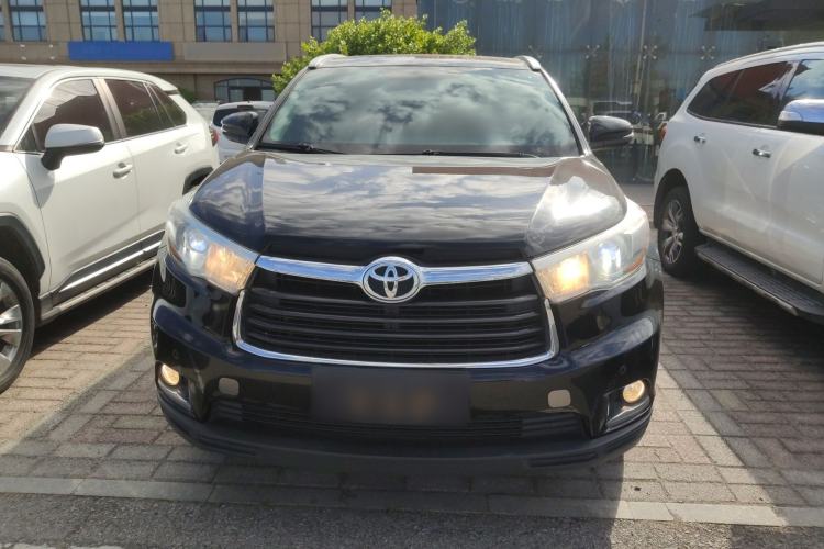 Used Toyota Highlander 2015 2.0T Two-Wheel Drive Elite Edition 5 Seats Front