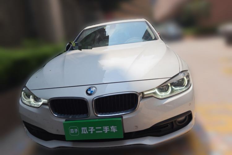 Used BMW 3 Series 2016 320i Fashion Model
