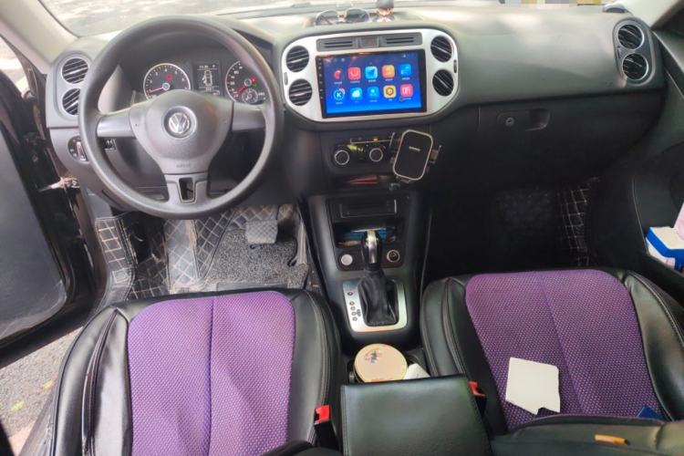 Used Volkswagen Tiguan 2015 1.8TSI Automatic Two-Wheel Drive Trend Edition Center Console