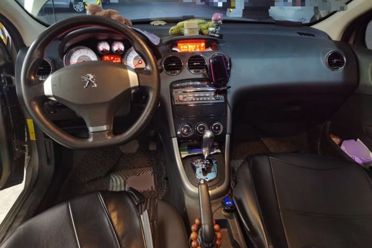 Used Peugeot 408 2013 2.0L Automatic Comfort Edition
