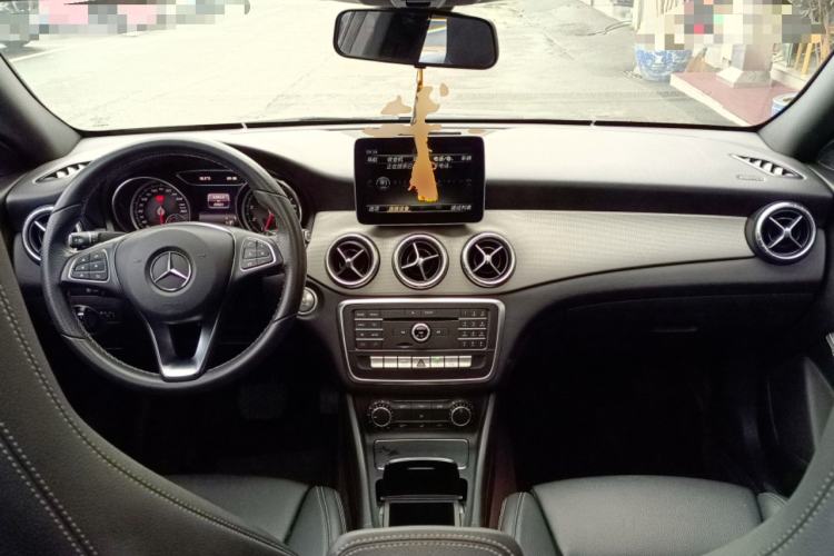 Used Mercedes-Benz CLA 2018 CLA 200 Sport Edition Center Console