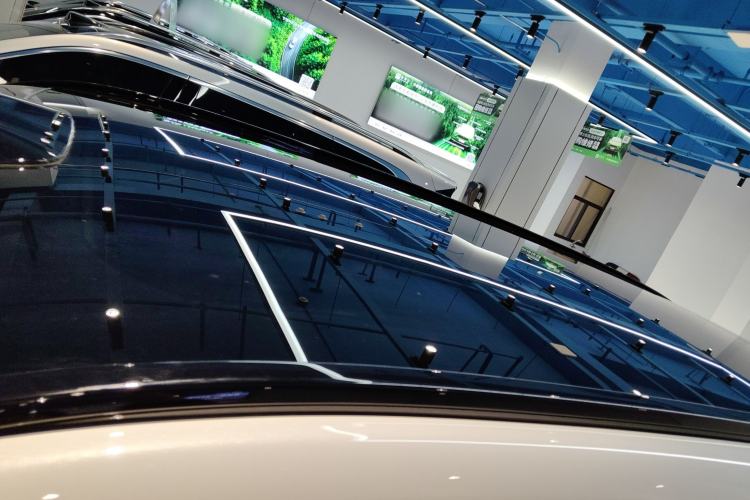 Used Hima AITO M8 2025 Extended-Range Ultra Version 53.4 kWh 6-Seater Edition
