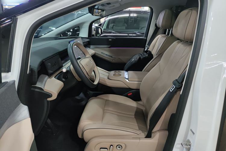 Used XPeng X9 2024 610 Long-Range Pro