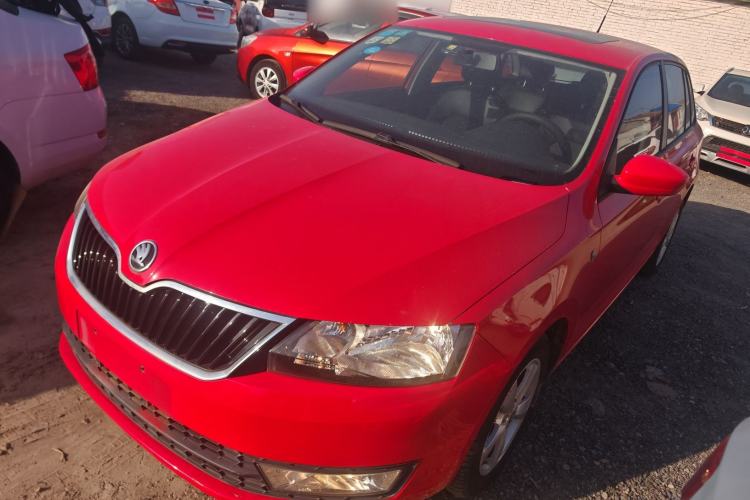Used Skoda Rapid Spaceback 2014 1.6L Automatic Enjoyment Edition