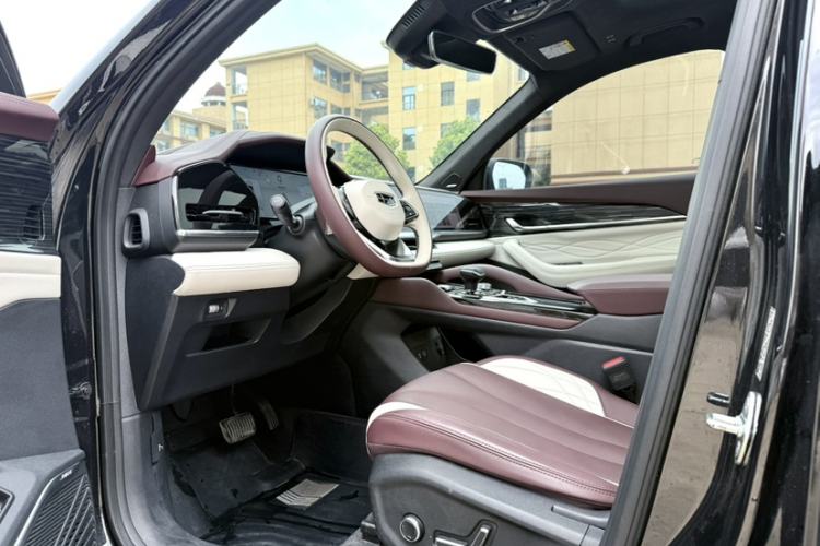 Used Geely Auto Monjaro L 2021 2.0TD High-Power Automatic All-Wheel-Drive Flagship Version Interior 1