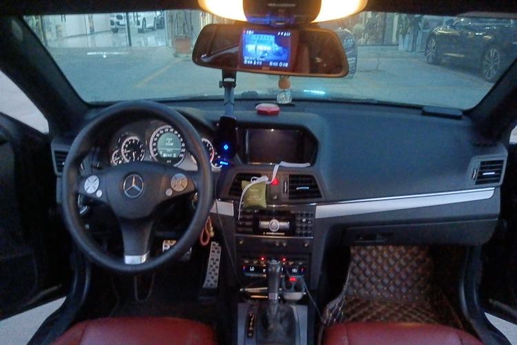 Used Mercedes-Benz E-Class 2010 E 260 CGI Coupe
