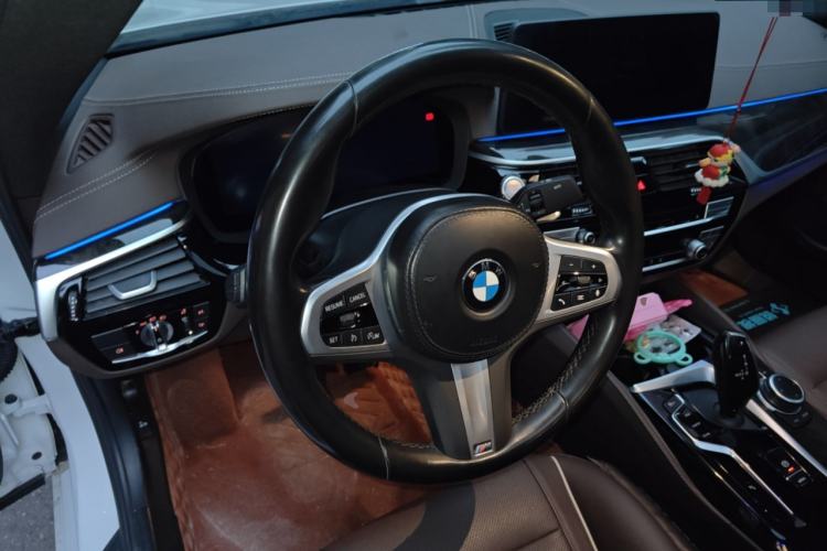 Used BMW 5 Series 2022 Restyled 525Li M Sport Package