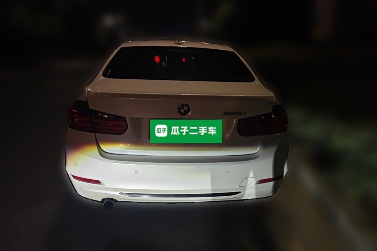 Used BMW 3 Series 2013 320i Sport Design Package
