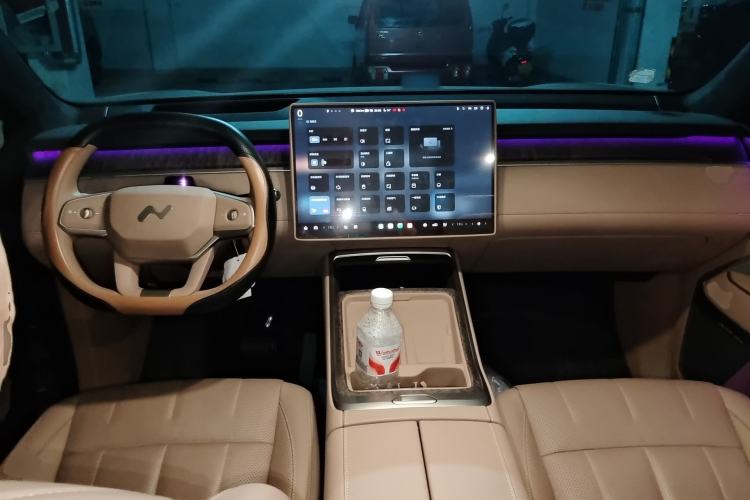 Used ONVO Luxeed L90 2025 Model—Max Six-Seater Version