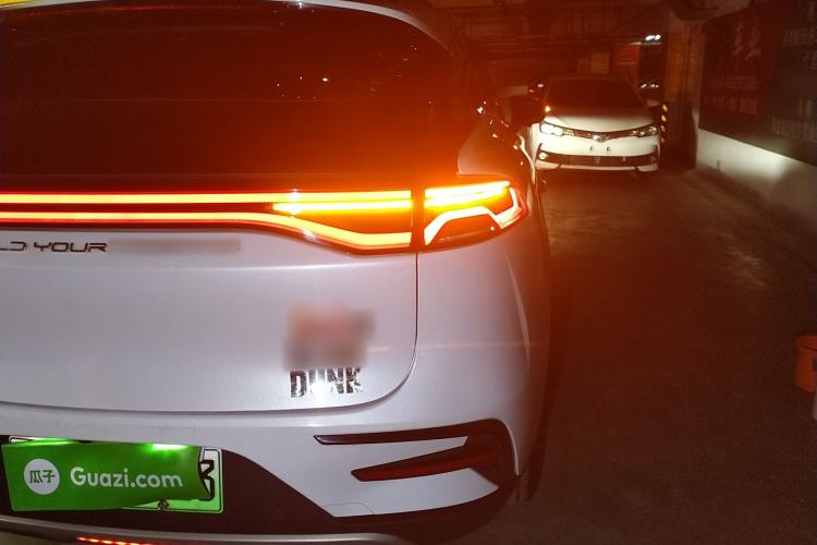 Used BYD Tang New Energy 2021 DM-i 112KM Prestige Model Right Rear Taillight