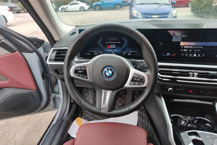 Used BMW i4 2023 eDrive35
