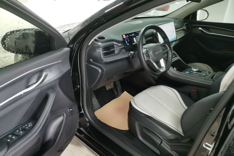 Used BYD Destroyer 05 2024 HONOR Edition DM-i 55KM Luxury Model Driver Seat