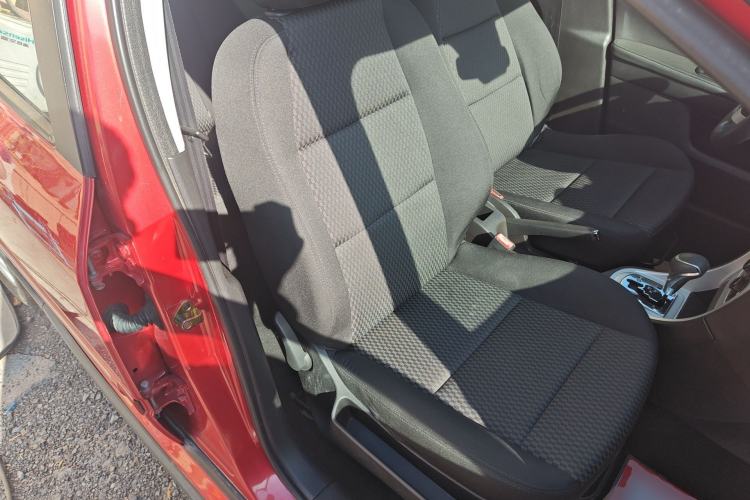 Used Peugeot 307 2013 1.6L Automatic CROSS Right Front Seat