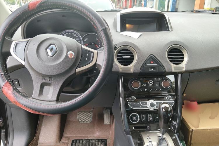 Used Renault Koleos 2013 2.5L 4x4 Comfort Edition