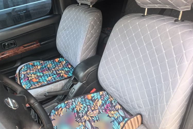 Used Nissan Paladin 2008 2.4L 4x4 Standard Edition Left Front Seat