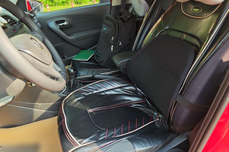 Used Volkswagen Polo 2014 1.4L Manual Fashion Edition
