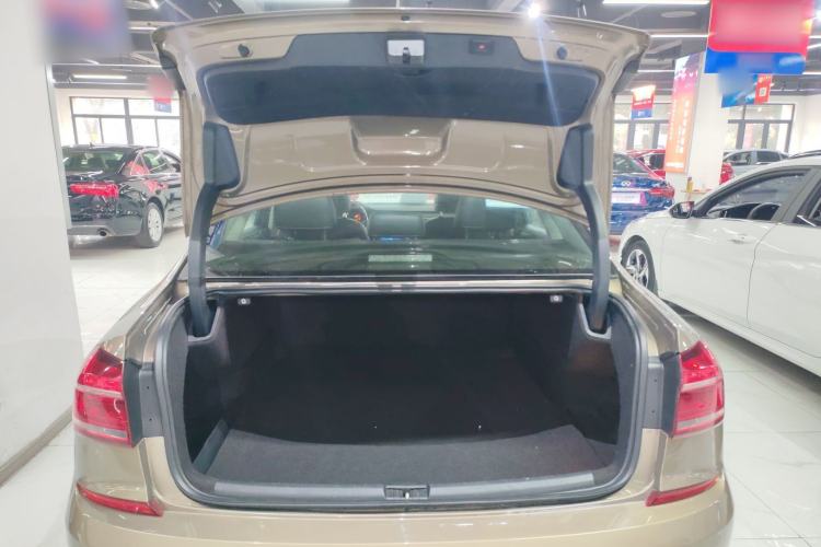 Used Volkswagen Passat 2017 330TSI DSG Luxury Edition