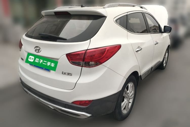 Used Hyundai ix35 2010 2.0L Automatic Two-Wheel Drive Elite Edition GLS Rear Right 45 Deg