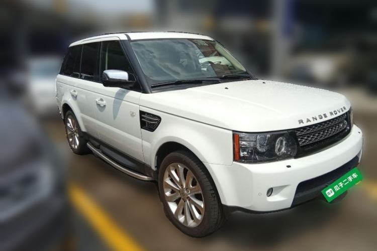 Used Land Rover Range Sport 2013 5.0 SC V8 HSE Front Right 45 Deg