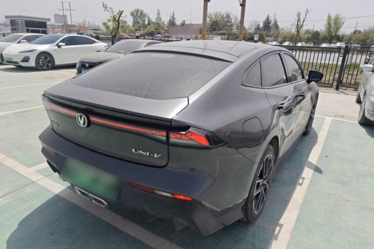 Used CHANGAN UNI-V iDD 2024 Blue Whale Smart Electric iDD 136km Luxury Model
