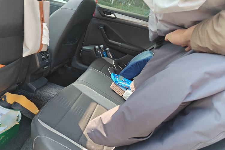 Used Volkswagen T-ROC 2018 280TSI DSG Two-Wheel Drive Advanced Version China V Emission Standard
