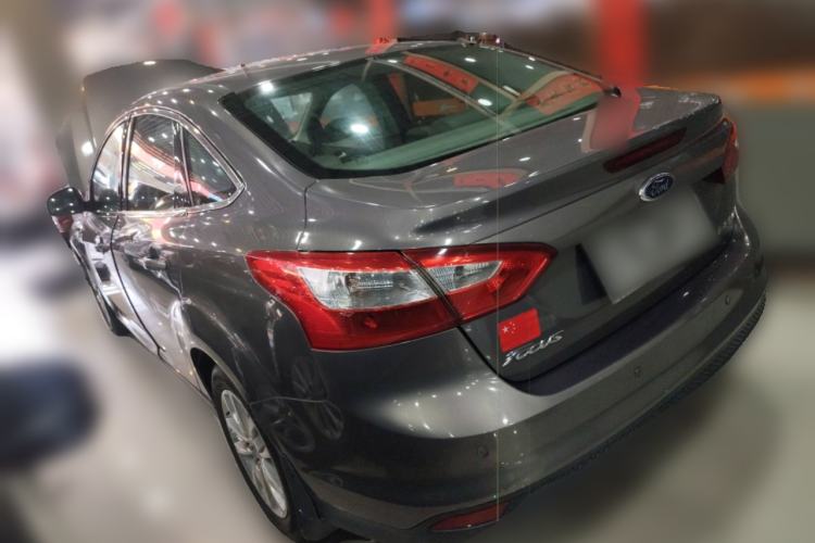 Used Ford Focus 2012 Sedan 1.6L Automatic Comfort Model