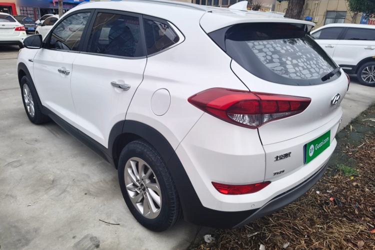 Used Hyundai Tucson 2015 1.6T Dual-Clutch Two-Wheel-Drive Smart Model
