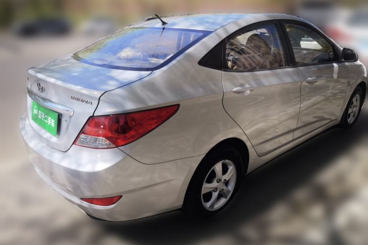 Used Hyundai Verna (older generation) 2010 Sedan 1.4L Automatic Fashionable GT Model Rear Right 45 Deg