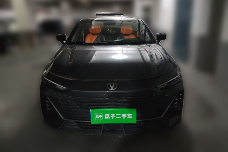 Used CHANGAN UNI-V 2022 1.5T Prestige Version Front