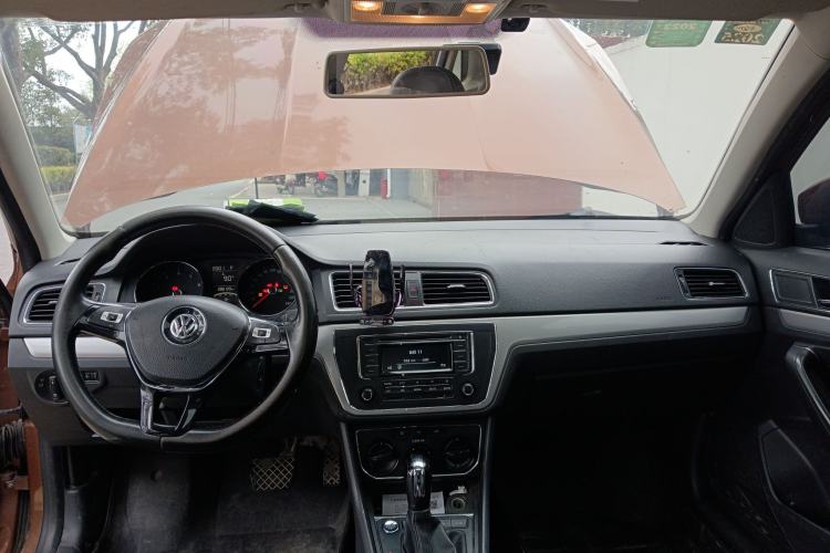 Used Volkswagen Gran Lavida 2017 1.6L Automatic Comfort Edition
