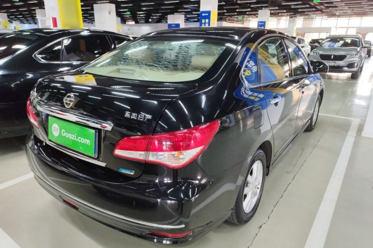 Used Nissan Sylphy 2016 Classic 1.6XE Manual Leading Edition Rear Right 45 Deg