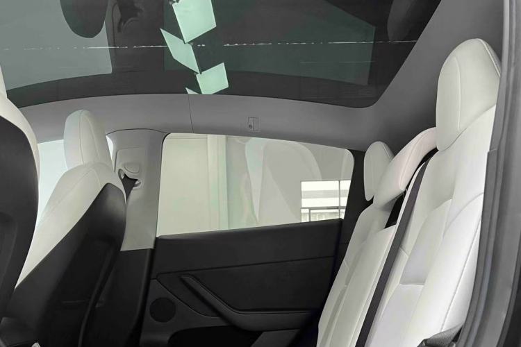 Used Tesla Model Y 2022 Rear-Wheel-Drive Version