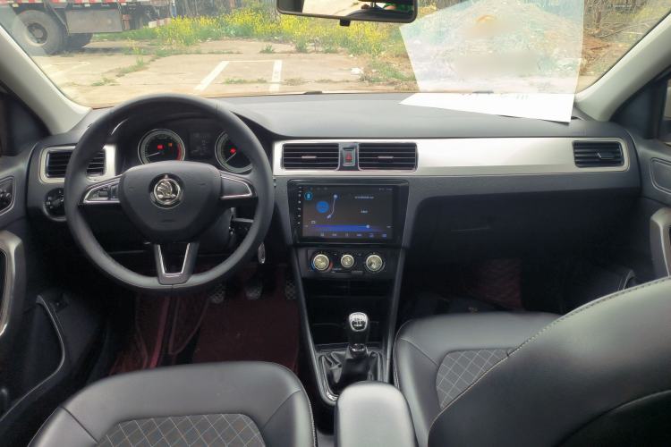 Used Skoda Rapid 2018 1.6L Manual Comfort Edition
