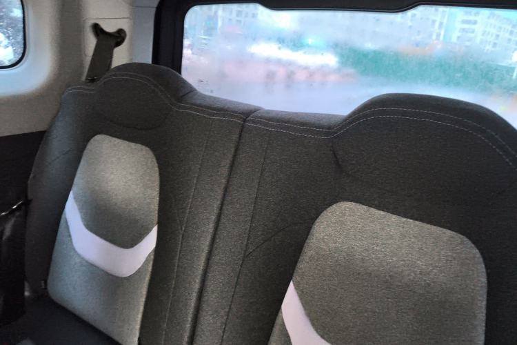 Used Chery QQ Ice Cream 2022 170km Sundae Phosphate Lithium-Ion Left Rear Seat