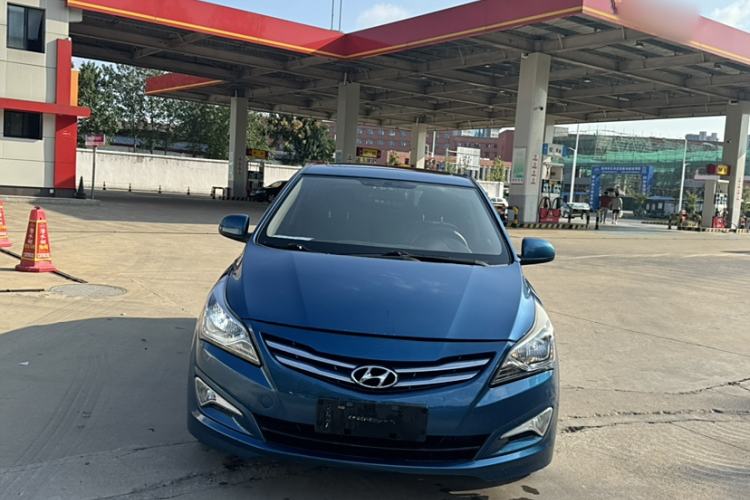 Used Hyundai Verna Ray 2014 1.4L Automatic GLX